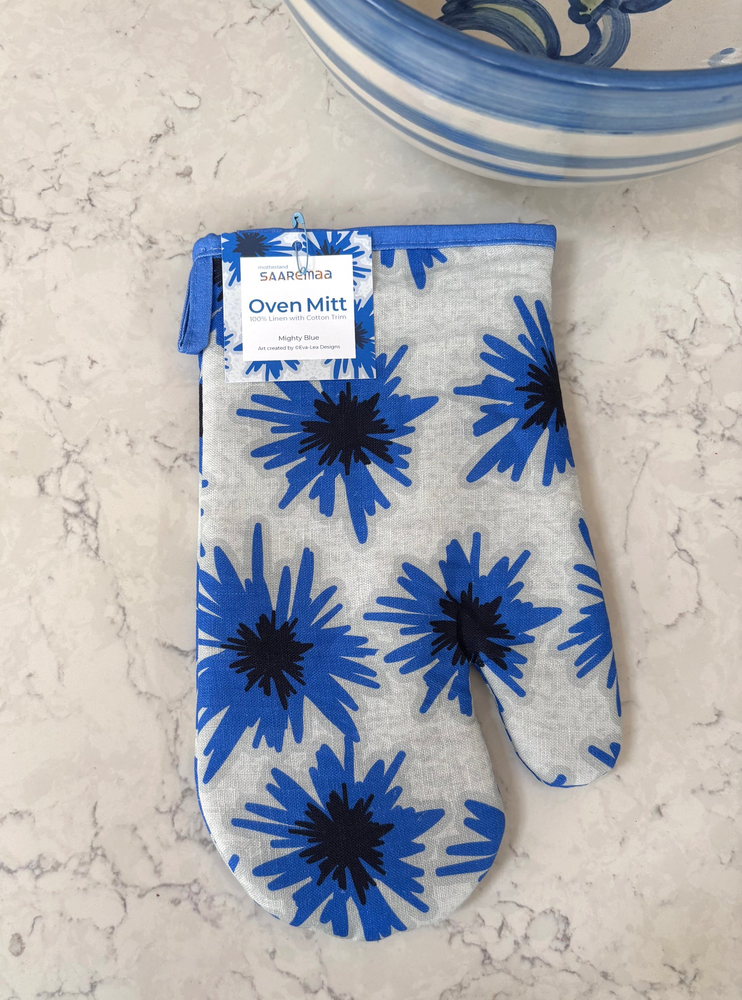 Mighty Blue scandi-style big bold cornflower pattern 100% linen oven mitt